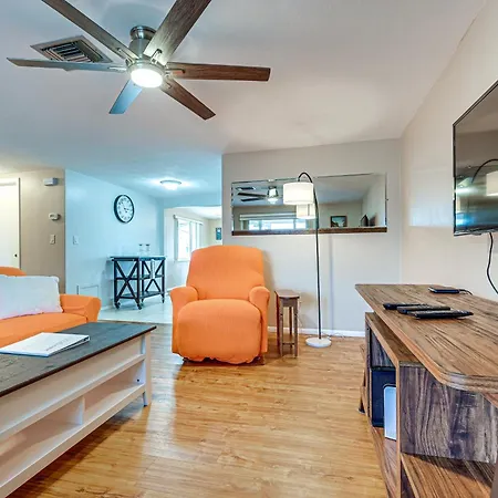 Stylish Port Richey Home About 8 Mi To Beach Park!